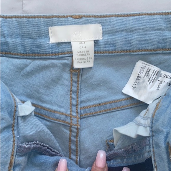 Side 4 jeans shorts - Picture 2 of 2